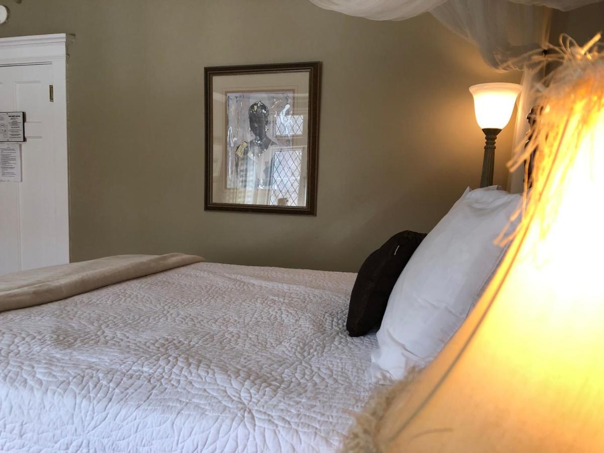 Leaside Manor Bed and Breakfast St. John's Buitenkant foto
