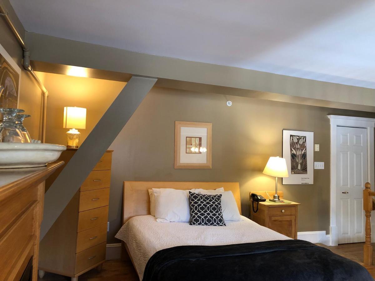 Leaside Manor Bed and Breakfast St. John's Buitenkant foto