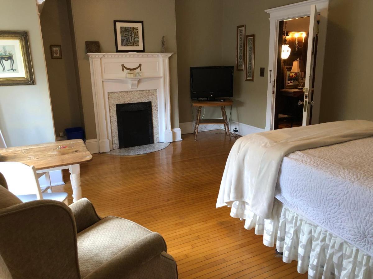 Leaside Manor Bed and Breakfast St. John's Buitenkant foto